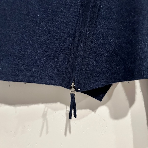 Margaret O’Leary St. Bridgette Moto Cashmere Jacket in Navy Size Medium - Picture 8 of 8